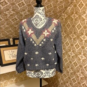 Vintage Shenanigans Cropped V-Neck Sweater